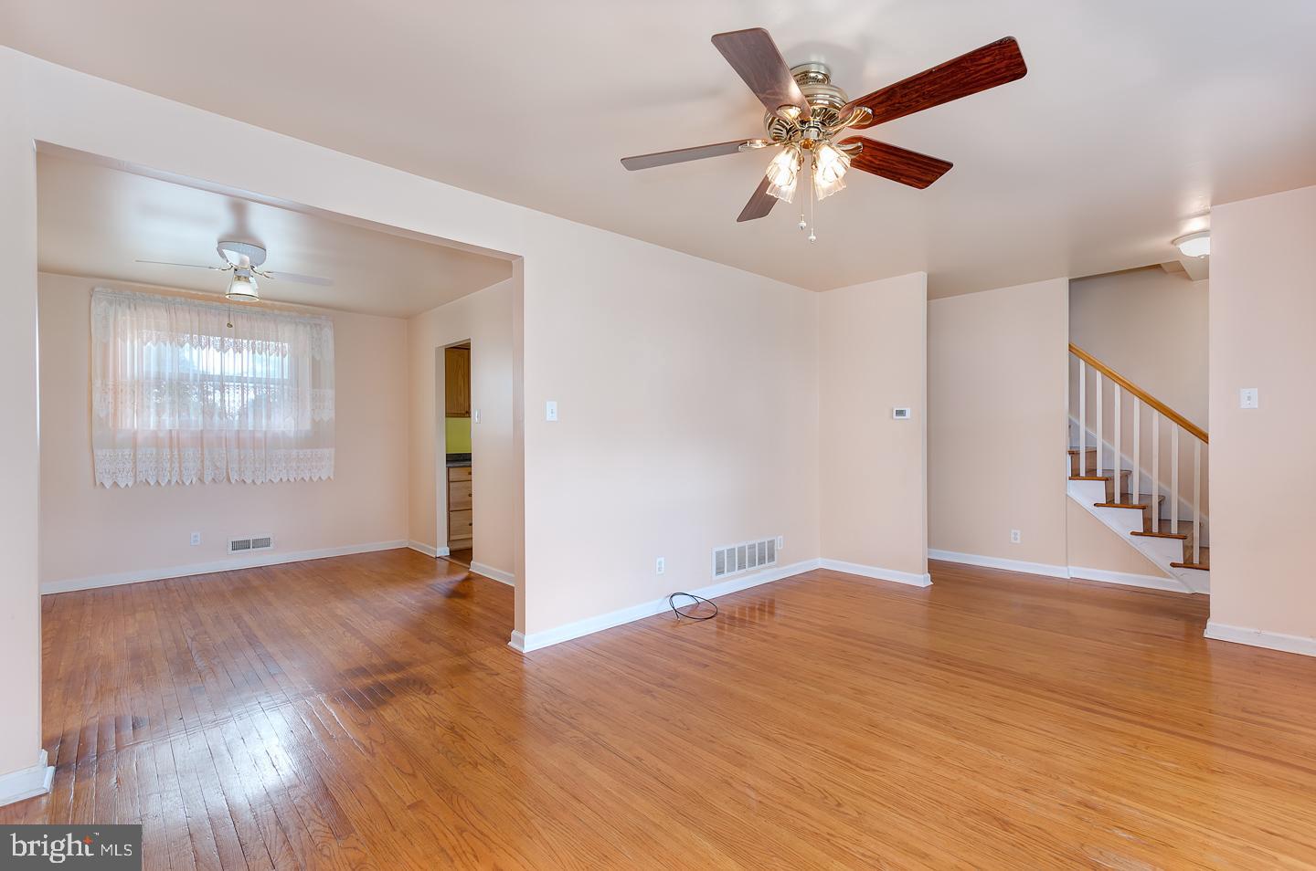 647 Taylor Street Riverside, NJ 08075 - Photo 8 of 29 Living Room to Dining Room View