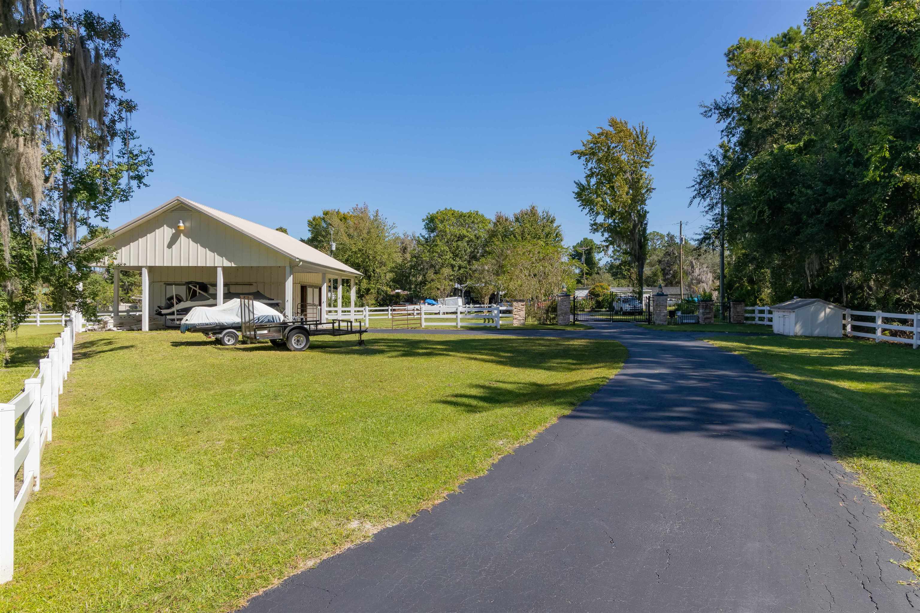 141 Wooten Rd Crescent Crescent City, FL 32112 - Photo 9 of 72