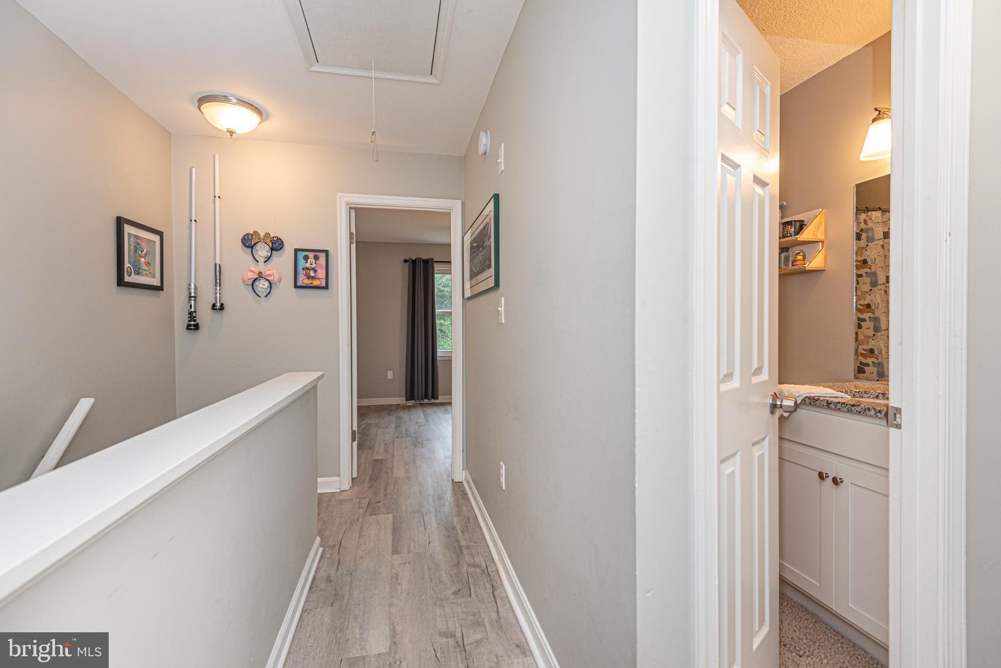 4 Franklin Square Berlin, MD 21811 - Photo 28 of 56 2nd Floor Landing