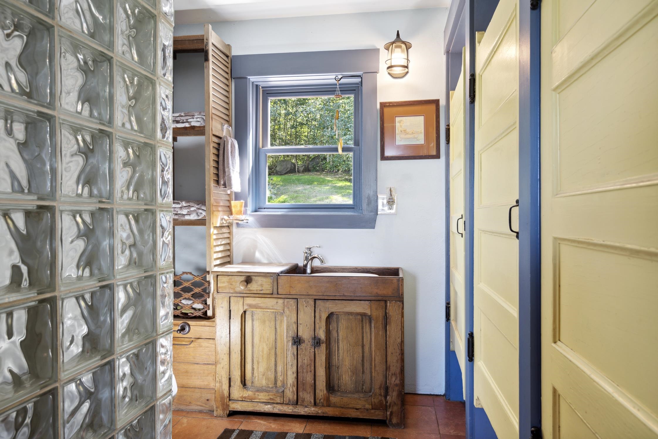 94 Mandi Lane Bristol, NH 03222 - Photo 11 of 23