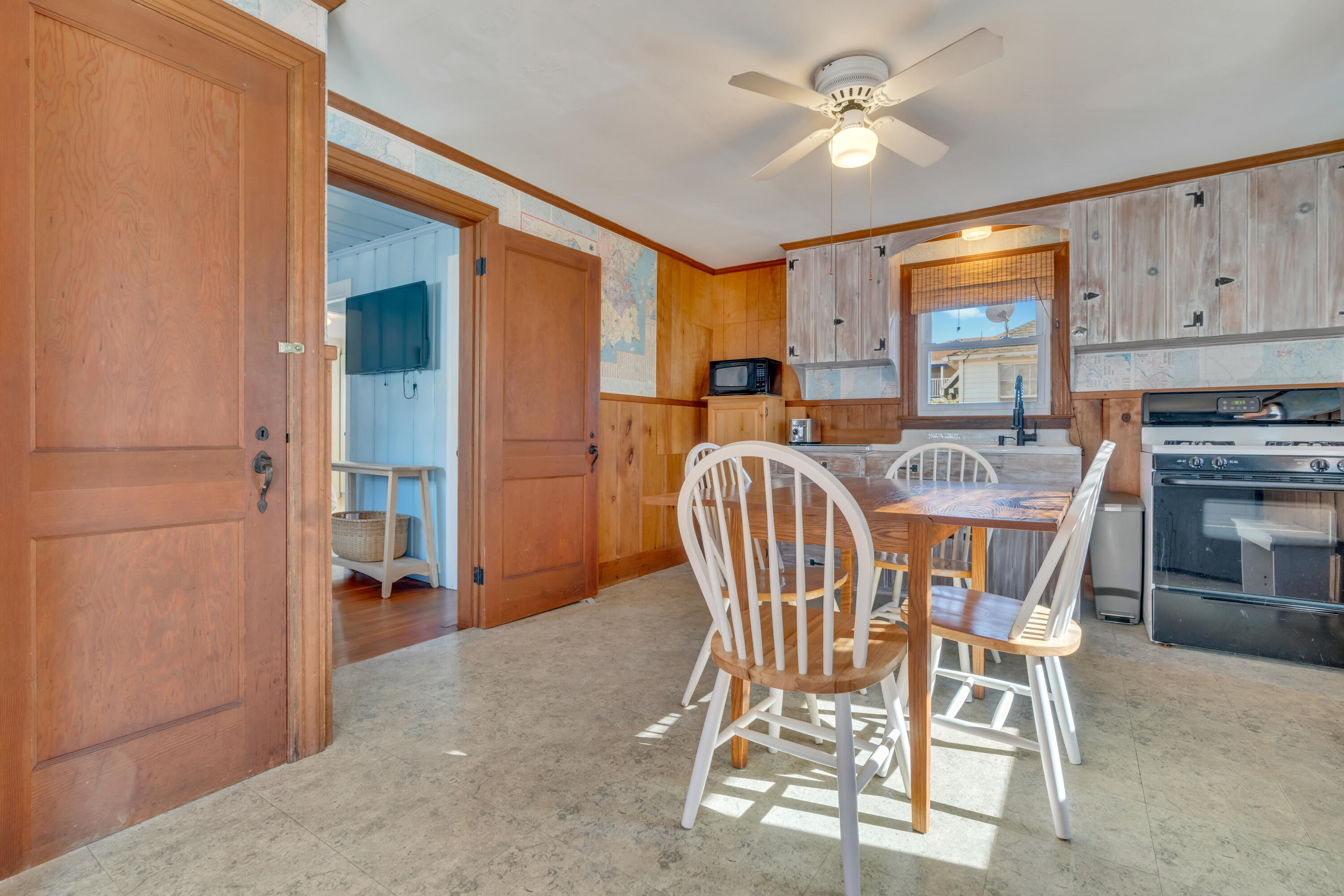165 East Grand Avenue, Unit 56 Old Orchard Beach, ME 04064 - Photo 13 of 30 Kitchen