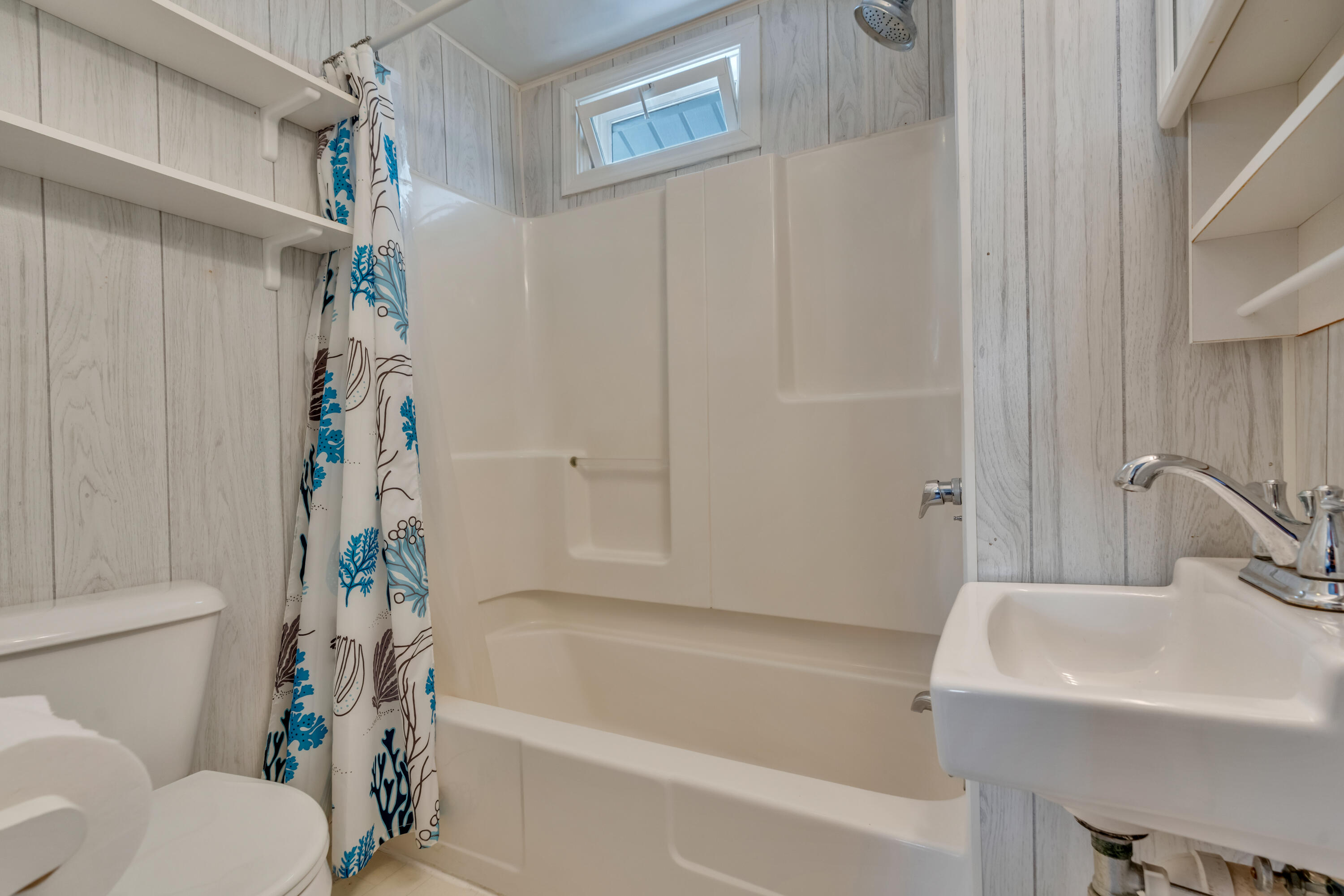 165 East Grand Avenue, Unit 56 Old Orchard Beach, ME 04064 - Photo 20 of 30 Unit #6 Bathroom