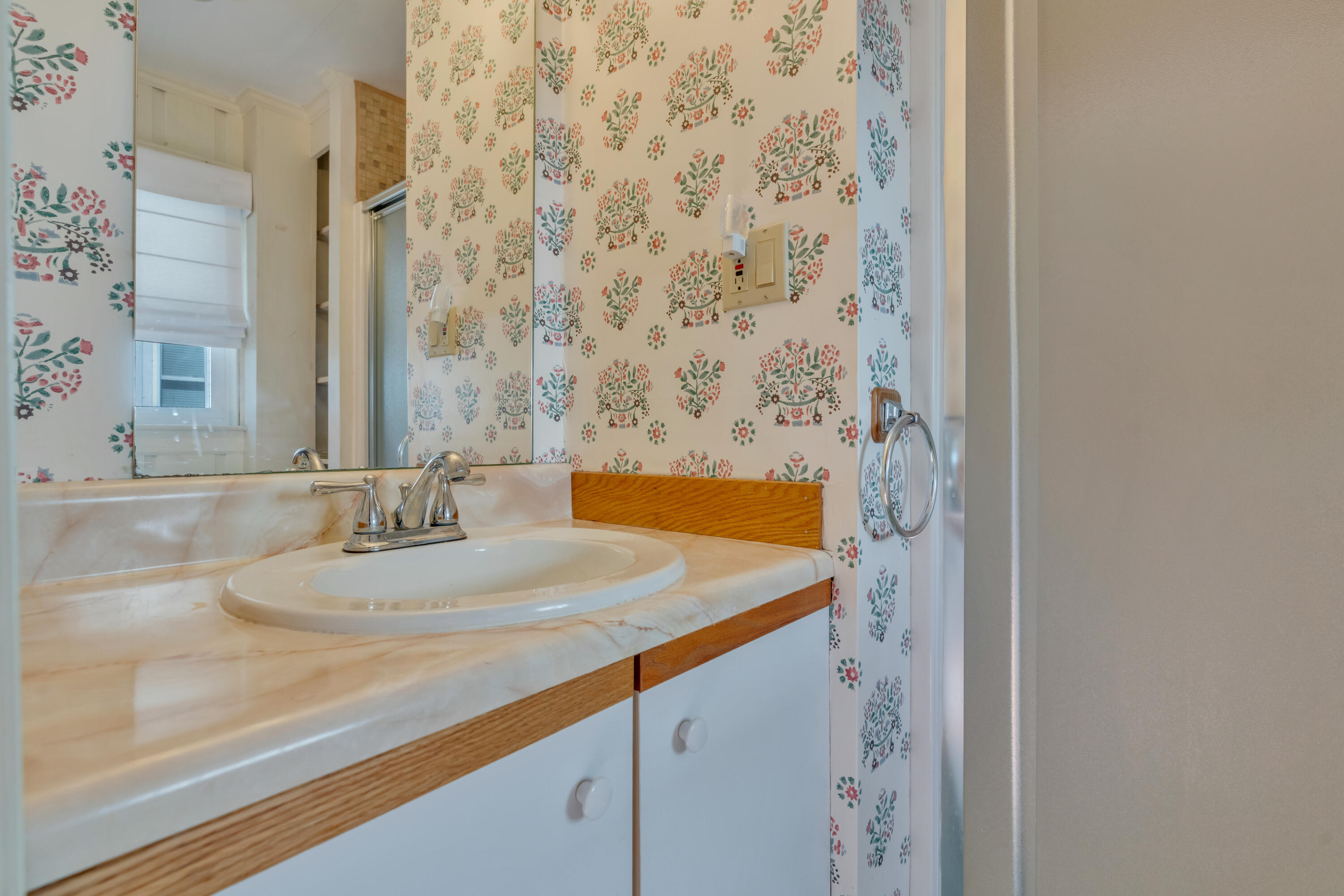 165 East Grand Avenue, Unit 56 Old Orchard Beach, ME 04064 - Photo 8 of 30 Unit #5 Bathroom