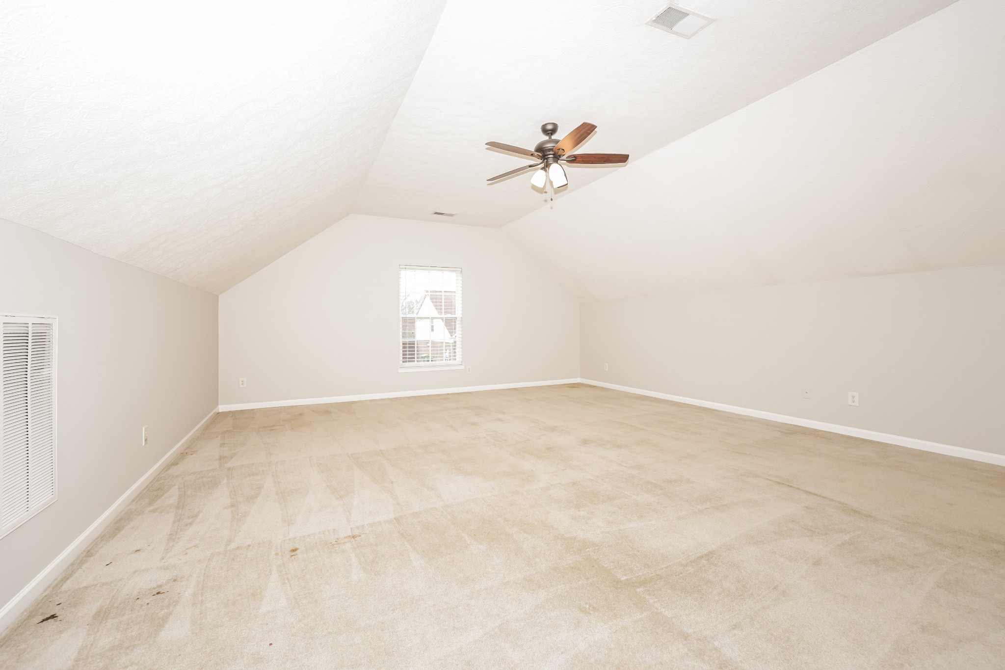 1006 Prince Street Spring Hill, TN 37174 - Photo 10 of 27 an empty room