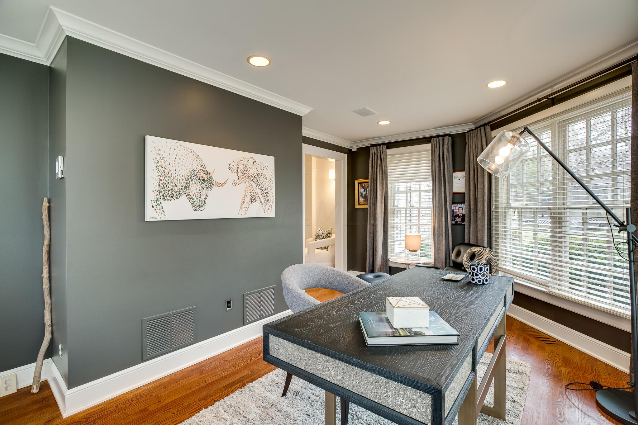 2252 Tremont Road Columbus, OH 43221 - Photo 35 of 97 Remodeled sunroom perfect for office, study or tv room