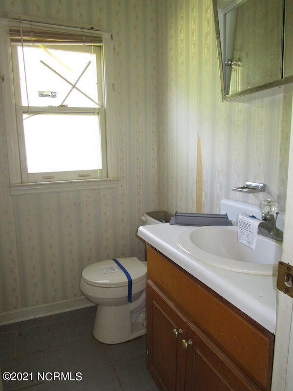 807 Grimsley Road Council, NC 28434 - Photo 15 of 23 Half Bath