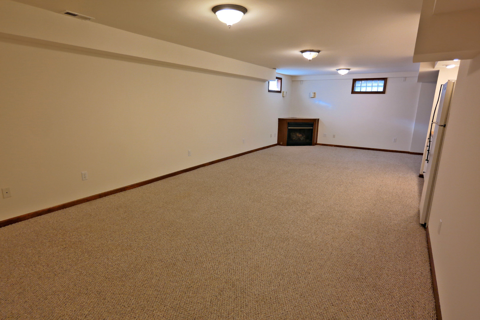 12005 Maple Avenue Hebron, IL 60034 - Photo 11 of 28 a view of empty room