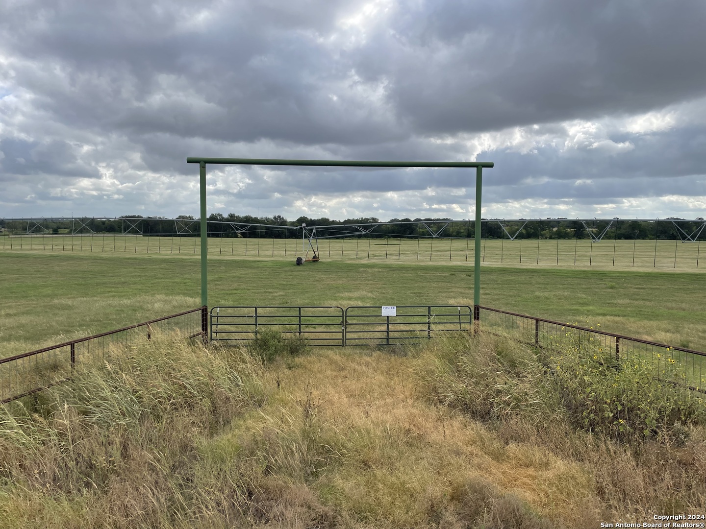 173 Highway 173 Devine, TX 78016 - Photo 1 of 1 a view of a water with an outdoor space