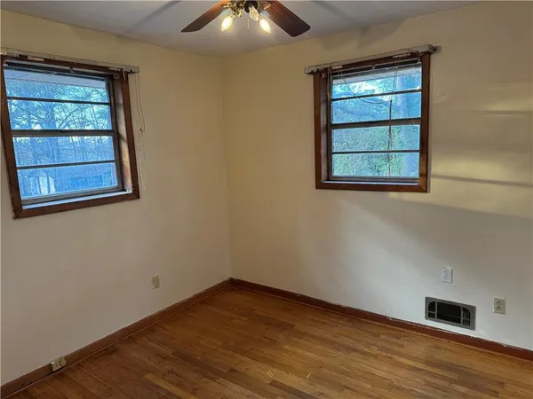 a view of walk in closet