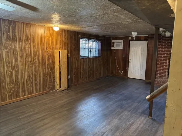 a view of a storage & utility room