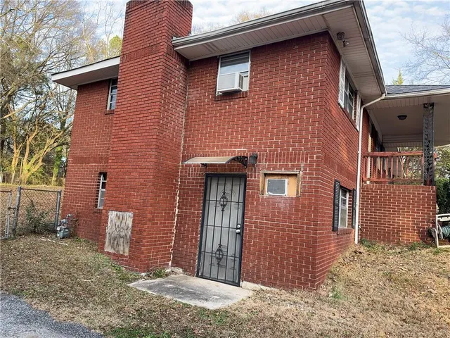 a front view of a house