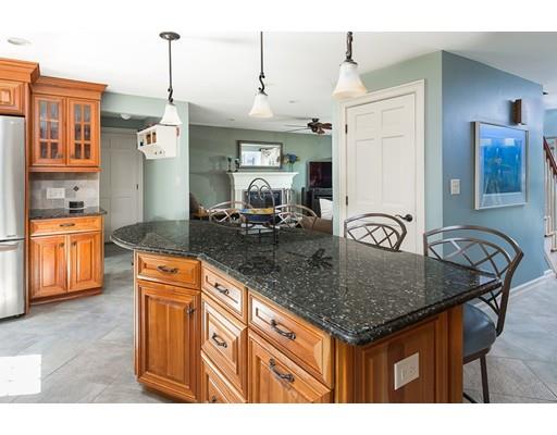 395 Old Farm Road Franklin, MA 02038 - Photo 18 of 42 Gallery Image 18