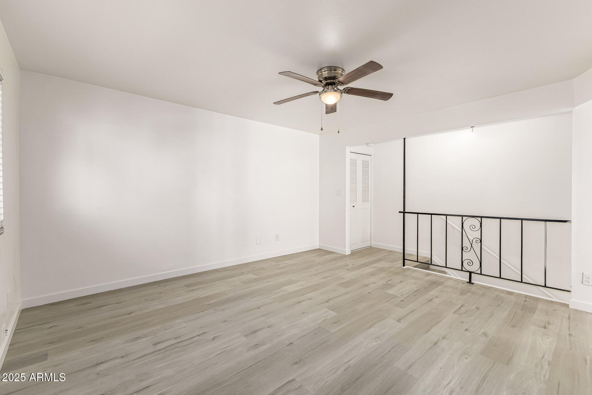 7126 North 19th Avenue, Unit 224 Phoenix, AZ 85021 - Photo 21 of 37 a view of an empty room