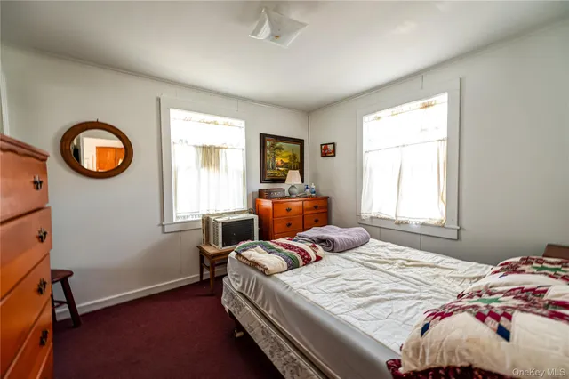 $139,990 | 9 Eastway Path, Baiting Hollow, NY 11933