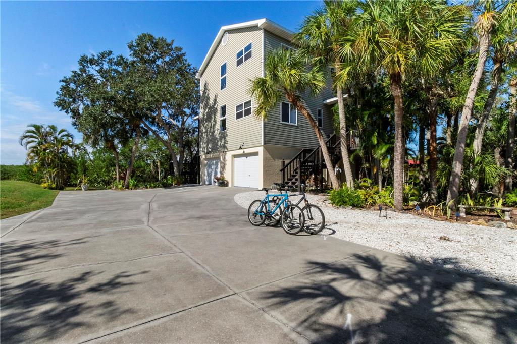 7325 Holly Road Terra Ceia, FL 34250 - Photo 3 of 80