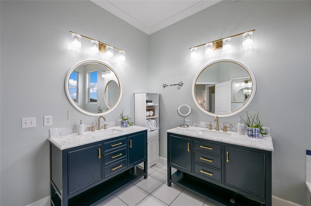 7325 Holly Road Terra Ceia, FL 34250 - Photo 35 of 80