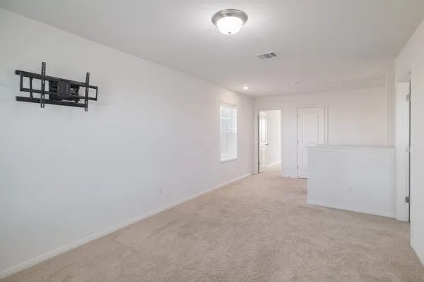 $325,000 | 14400 Shooter McGavin Drive, Manor, TX 78653