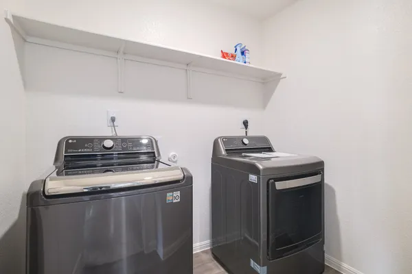 $325,000 | 14400 Shooter McGavin Drive, Manor, TX 78653