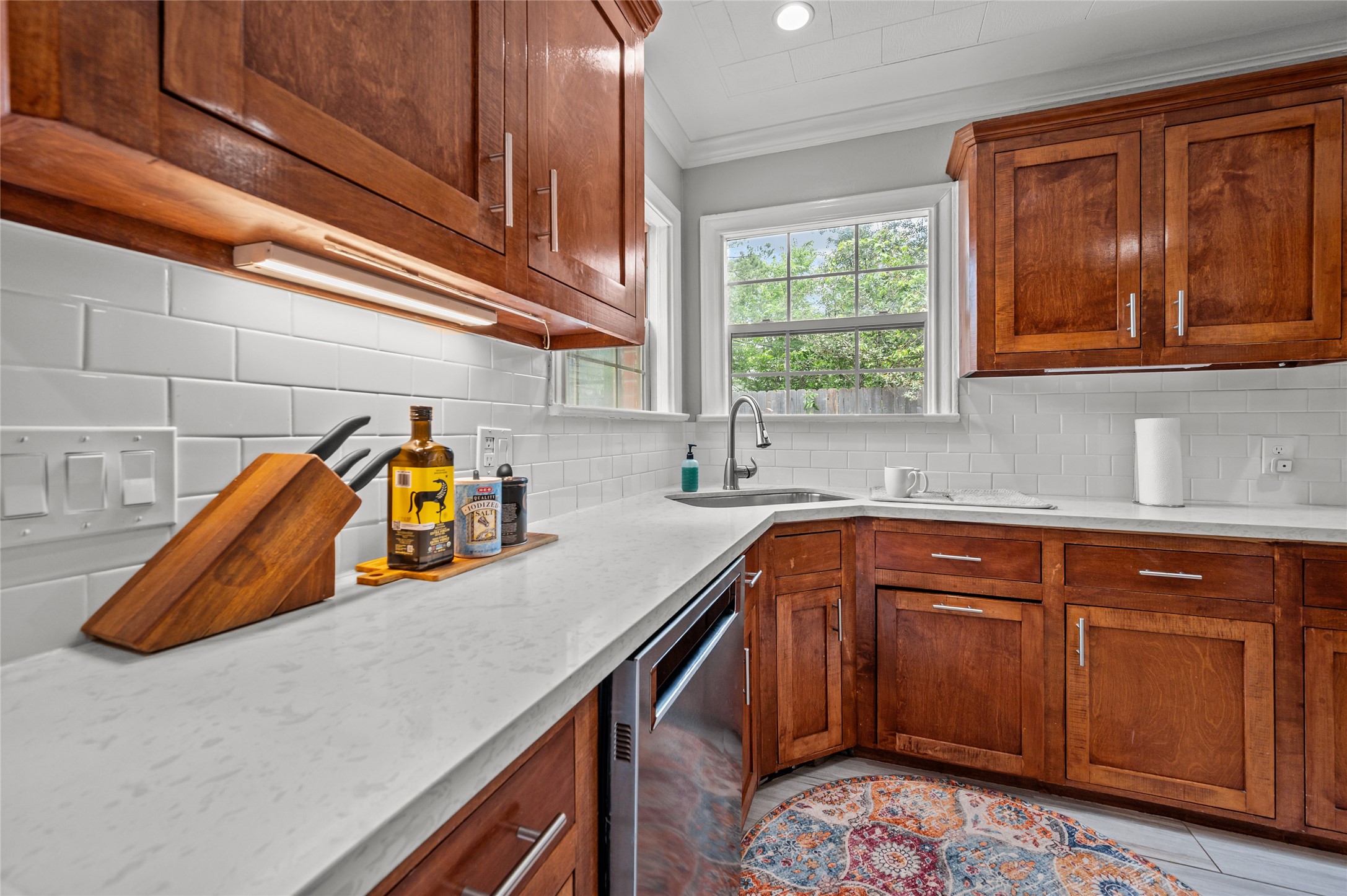 2311 Addison Road Houston, TX 77030 - Photo 20 of 44