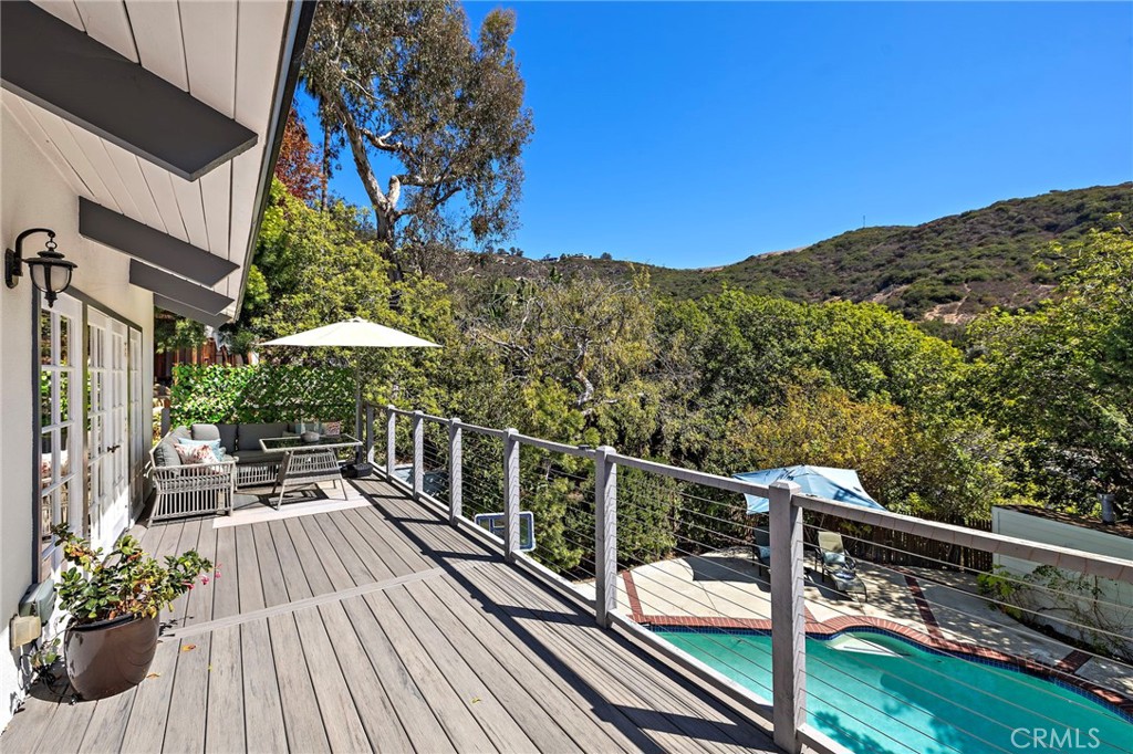 1467 Regatta Road Laguna Beach, CA 92651 - Photo 18 of 36 Gallery Image 18