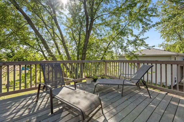 $304,900 | 205 Nicholas Drive, Lewiston, MN 55952