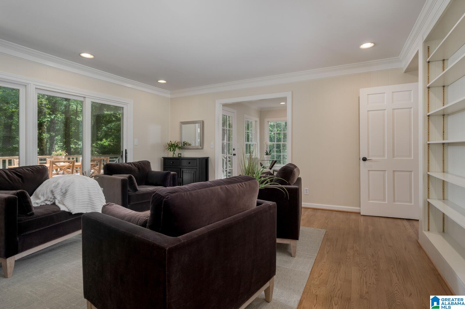 3728 Woodvale Road Birmingham, AL 35223 - Photo 17 of 57