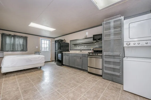 a view of a swimming pool