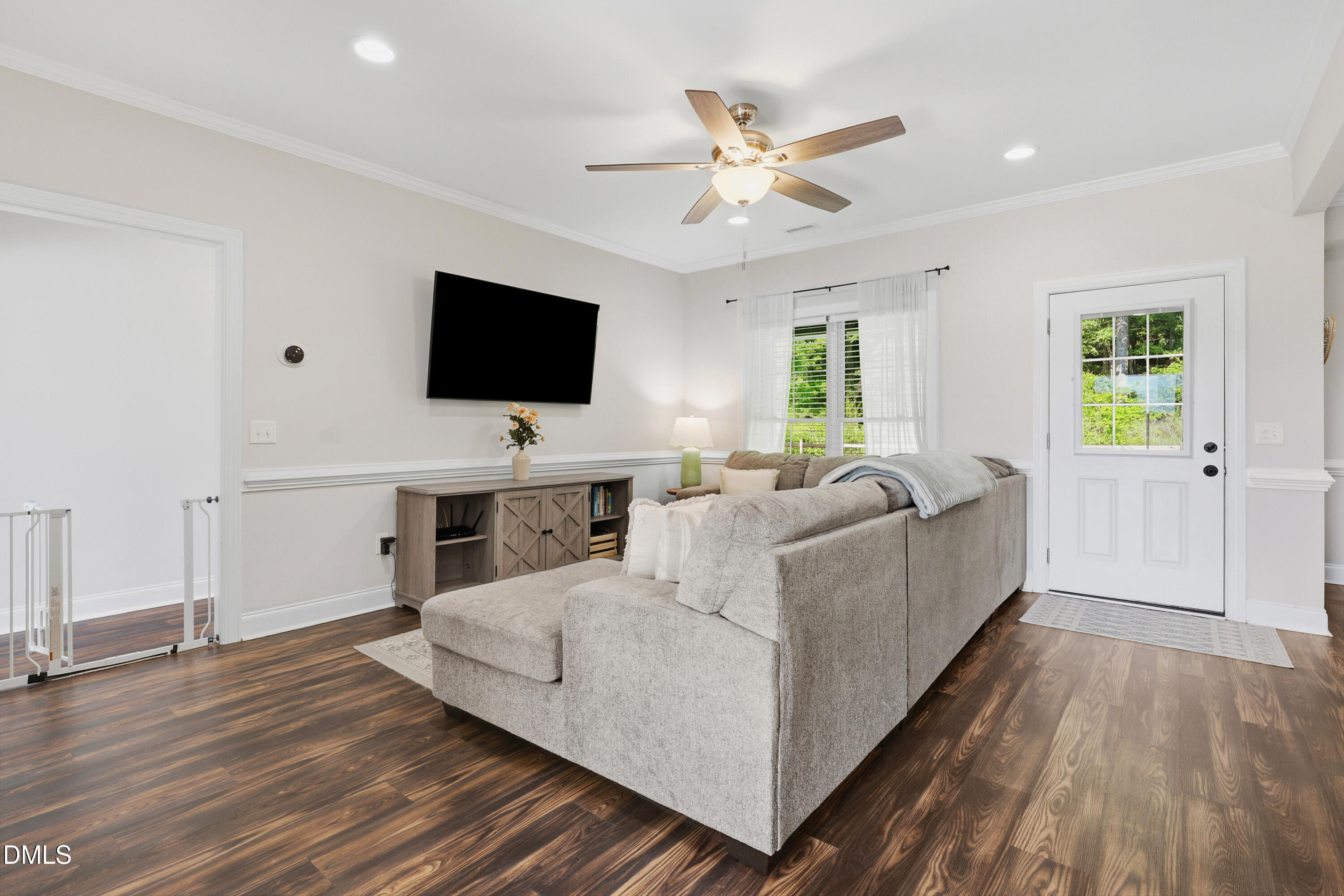 830 Bright Leaf Road Kinston, NC 28504 - Photo 7 of 35 10