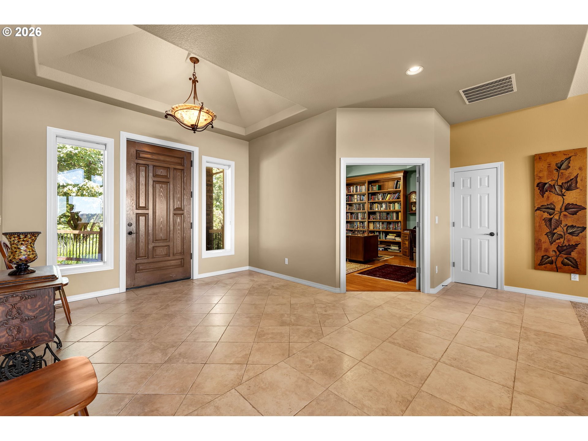 491 Sapphire Road Woodland, WA 98674 - Photo 6 of 48 Entrance/Foyer