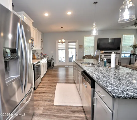 $575,000 | 442 Sea Captain Lane Southwest, Supply, NC 28462