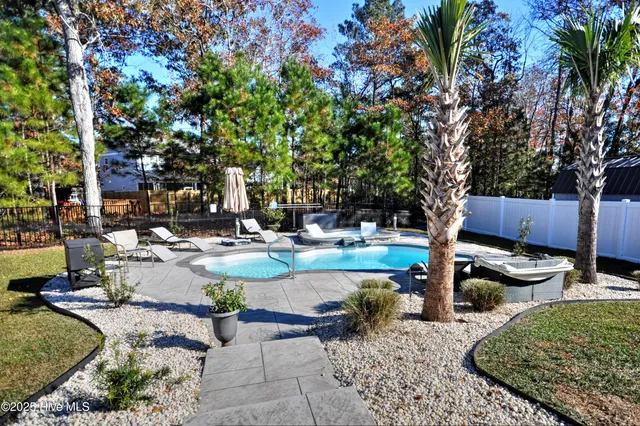 $575,000 | 442 Sea Captain Lane Southwest, Supply, NC 28462