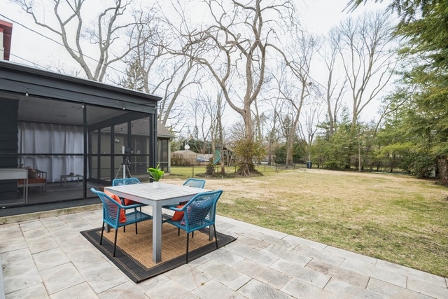 705 Ingleside Place Evanston, IL 60201 - Photo 23 of 26