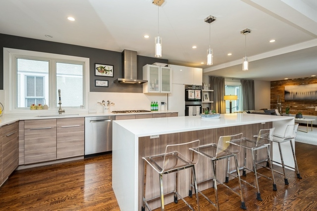 705 Ingleside Place Evanston, IL 60201 - Photo 7 of 26