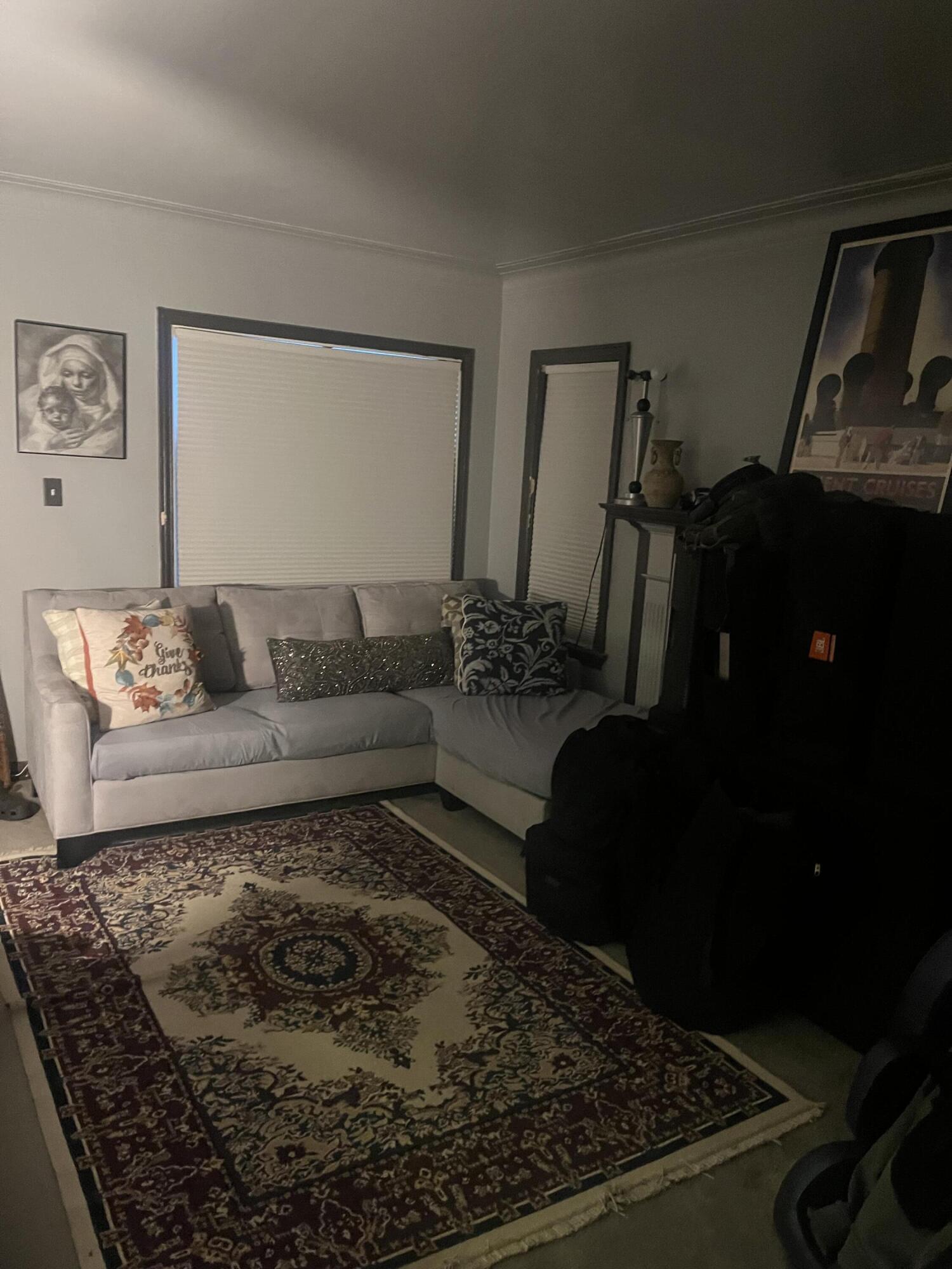 9259 Cheyenne Street Detroit, MI 48228 - Photo 2 of 6 IMG_6038