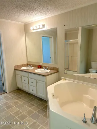 $175,000 | 159 Batchelor Farm Lane, Kenansville, NC 28349