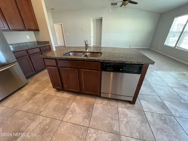 $2,000 | 9312 Zepher Lily Lane, Jacksonville, FL 32219