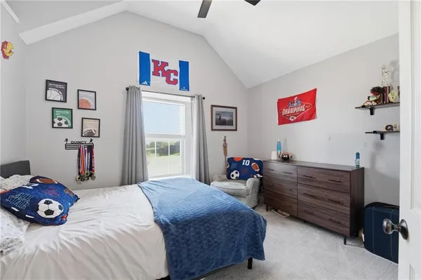 $435,000 | 3805 Northwest Old Stagecoach Road, Kansas City, MO 64154