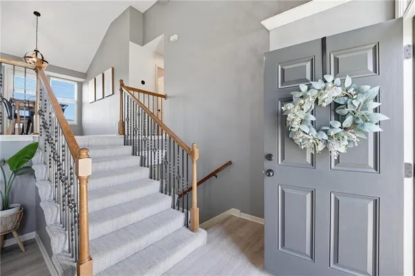 $435,000 | 3805 Northwest Old Stagecoach Road, Kansas City, MO 64154
