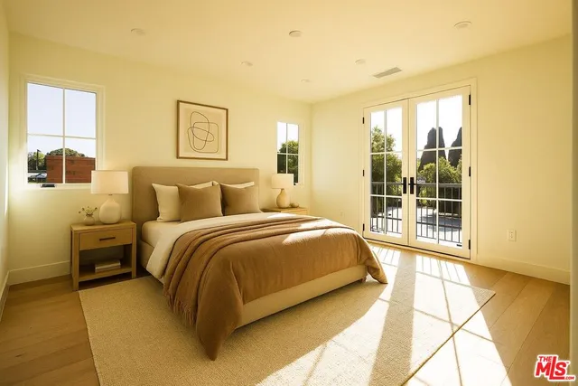 $4,899,000 | 2455 23rd Street, Santa Monica, CA 90405