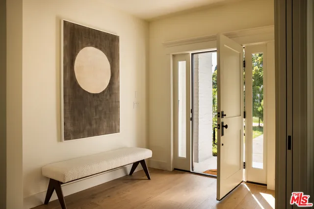 $4,899,000 | 2455 23rd Street, Santa Monica, CA 90405