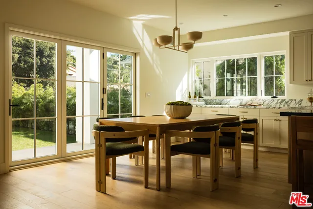 $4,899,000 | 2455 23rd Street, Santa Monica, CA 90405