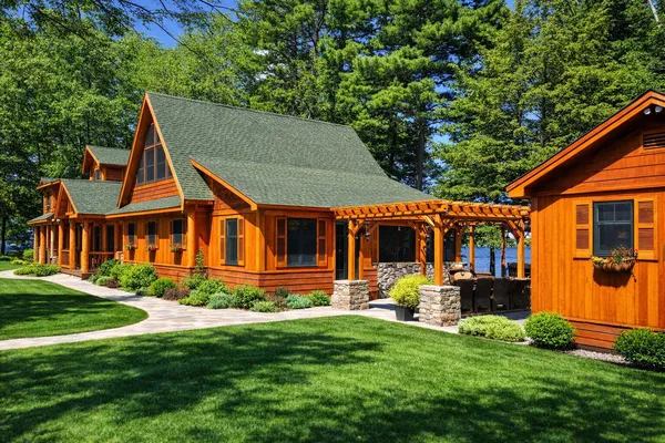 $3,100,000 | 99 Abena Shore, Belgrade, ME 04917