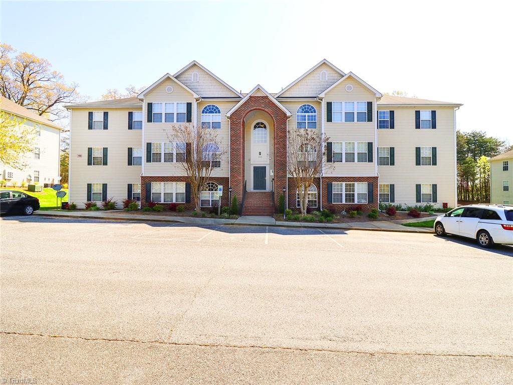 150 James Road, Unit 2B High Point, NC 27265 - Photo 1 of 24 Gallery Image 1