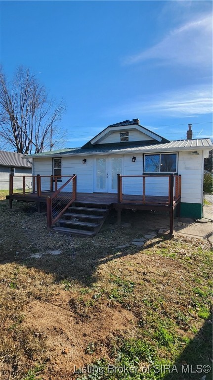 804 Smith Street Salem, IN 47167 - Photo 4 of 45