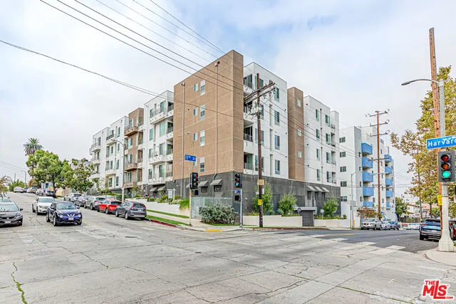 $709,000 | 1101 South Harvard Boulevard, Unit 303, Los Angeles, CA 90006