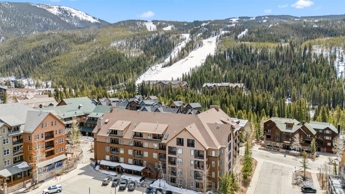 150 Dercum Square, Unit 8530 Keystone, CO 80435 - Photo 27 of 35 a view of city with ocean