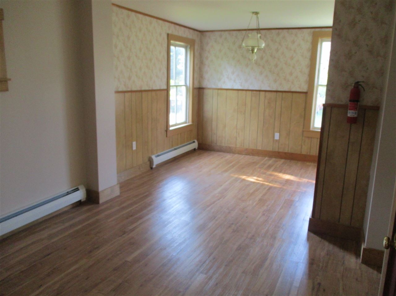 4 Fairview Street Randolph, VT 05060 - Photo 4 of 23