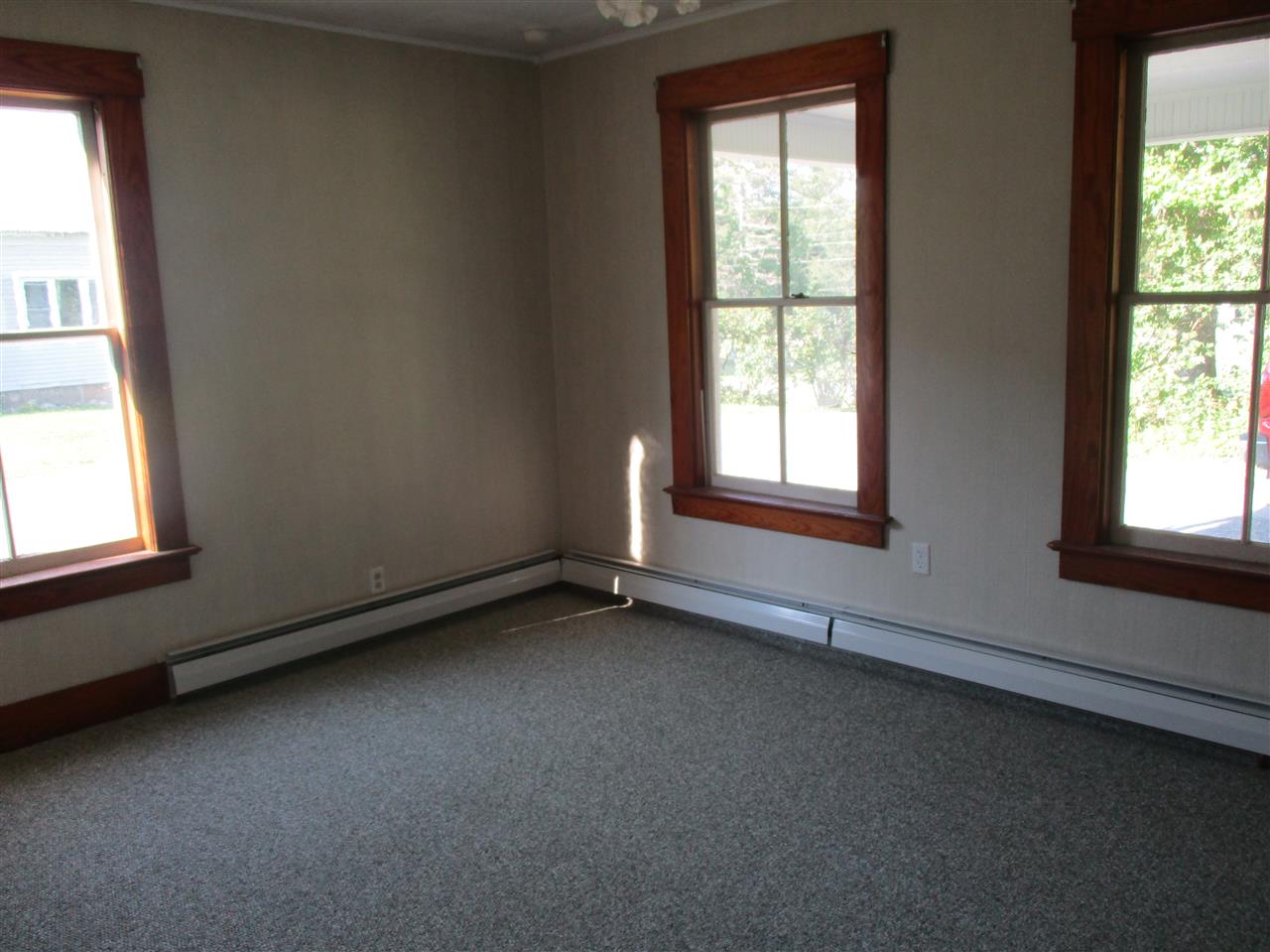 4 Fairview Street Randolph, VT 05060 - Photo 6 of 23