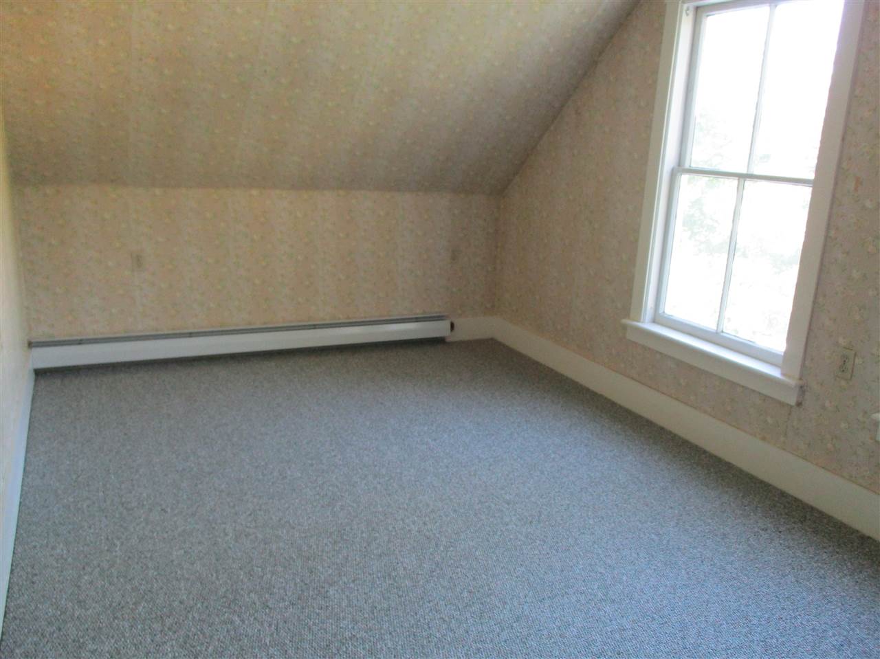 4 Fairview Street Randolph, VT 05060 - Photo 7 of 23