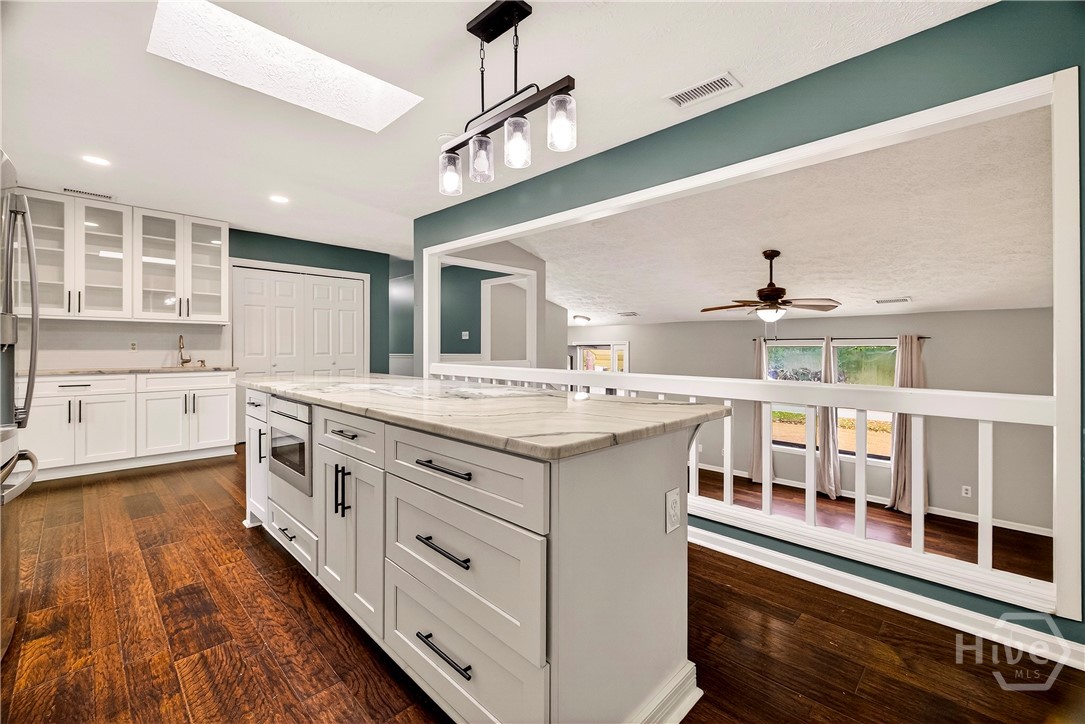 314 Mill Run Road Richmond Hill, GA 31324 - Photo 18 of 72 Updated Kitchen